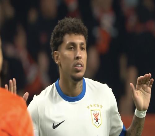 一場04慘敗，讓泰山看清33歲外援：中超3輪0球！高薪續(xù)約太虧了