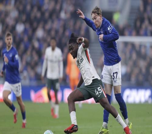 TA：拉維亞縱向傳球能力出色，但他恢復(fù)狀態(tài)需要更多比賽時(shí)間