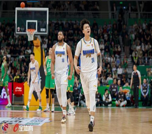 奇怪！缺席京遼戰(zhàn)卻遭到開(kāi)會(huì)，京蜜：他是膿包，末節(jié)不能再用他了