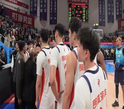 差點(diǎn)大打出手！又有國(guó)手亂開地圖炮，引發(fā)賽后沖突，恐遭CBA重罰