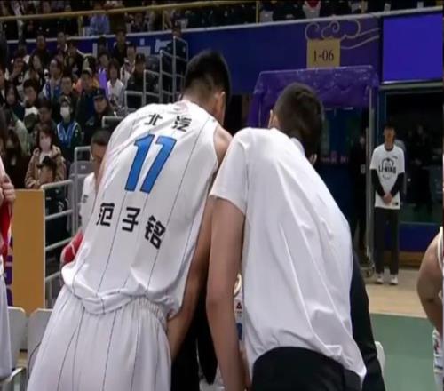 連續(xù)被棄用！北京隊(duì)膿包找到了，許利民親手割掉，球迷：大快人心