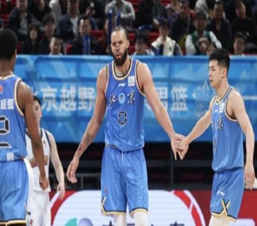 記者：首鋼想找高水平外援但不想拿錢(qián)砸冠軍，不利于聯(lián)賽發(fā)展