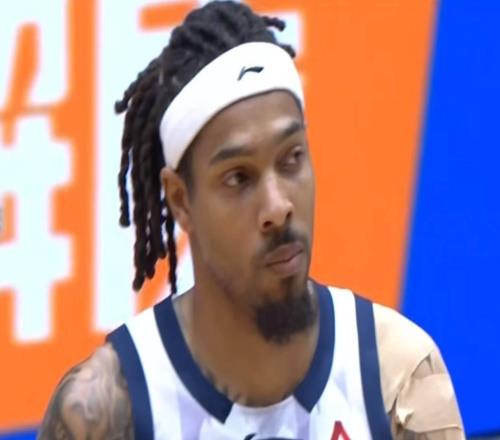 全隊(duì)五人得分上雙，山東高速男籃11683送四川29連敗