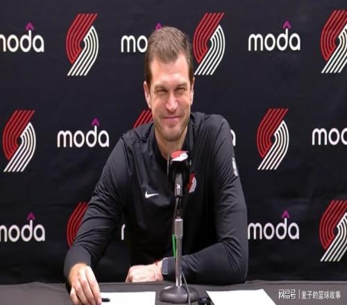 賽季即將結(jié)束，看看現(xiàn)在的開(kāi)拓者，斯普利特還有可能下課嗎