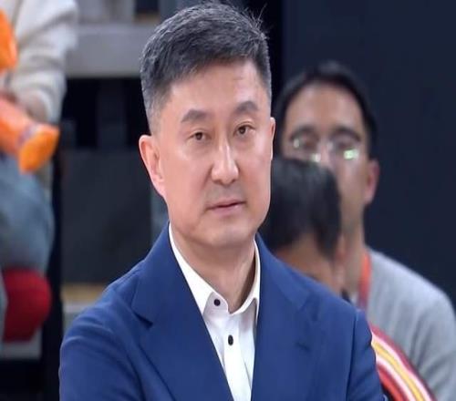 8197慘??！廣東輸球原因揭曉，3人表現(xiàn)拉胯，杜鋒束手無(wú)策