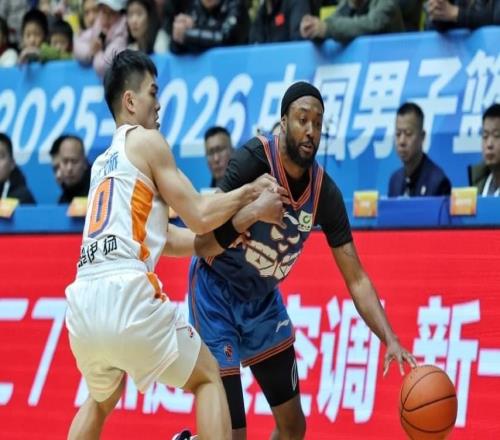 163比49狂勝114分！中國籃壇又現(xiàn)夸張比分：三節(jié)狂輸90分絕了