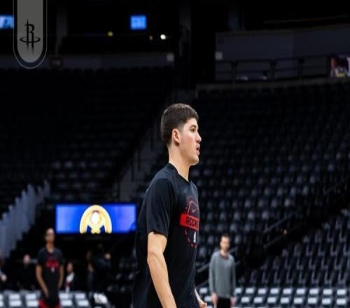 2人復出，火箭隊重回10人輪換！雙射手轟31分+7記三分，激活全隊