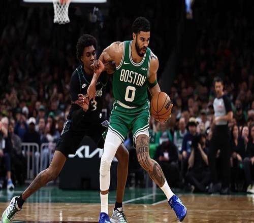 復(fù)出后的表現(xiàn)一直不太理想，凱爾特人鋒線球星還是有些操之過急了