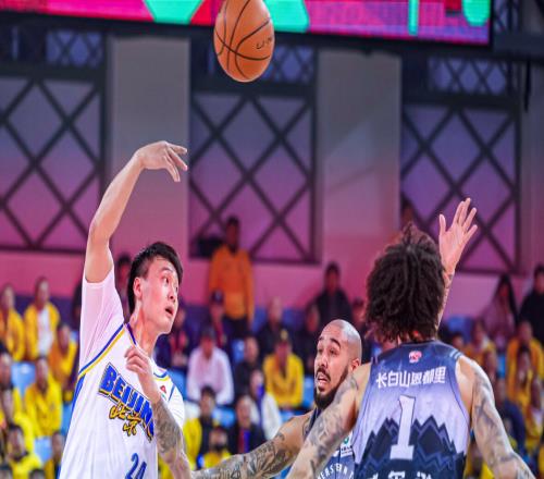 CCTV5直播！北京VS浙江兇多吉少，杰曼渴望救贖，許利民強調(diào)防守