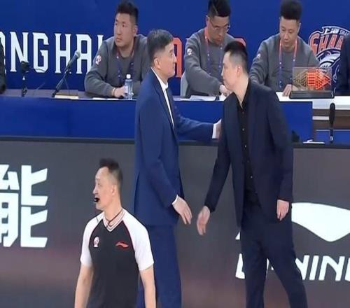 CBA最新排名：上海3殺廣東北京再遭爆冷遼寧換帥后戰(zhàn)績(jī)狂飆