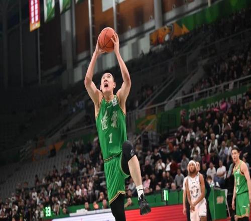 剛剛，遼籃贏了！