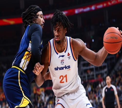 再砍14分26板4帽！這才是CBA第一大外援，上海男籃沖冠的最佳拼圖