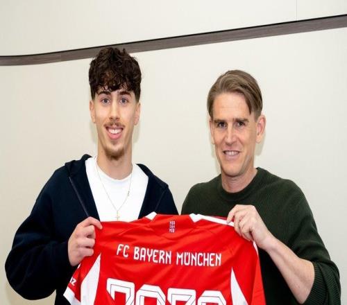 官方：拜仁和19歲葡萄牙小將戴伯爾簽下首份職業(yè)合同，雙方簽約至2030