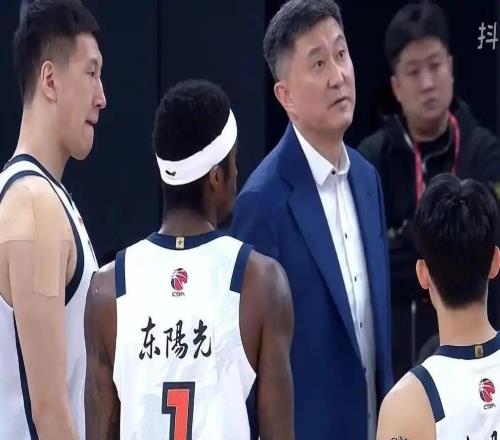 广东被上海四杀塞翁失马,赛后杜锋首度披露好消息,球迷盼到了