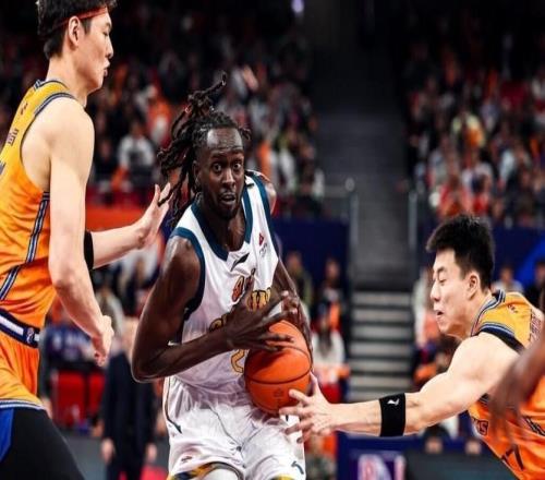 83比116慘敗33分！遼籃苦主被定恥辱柱上：29連敗創(chuàng)CBA新紀(jì)錄！