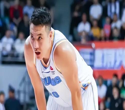 北京8688吉林遭4壞消息！防守下滑，周琦罰球弊端，麥基仍未融入