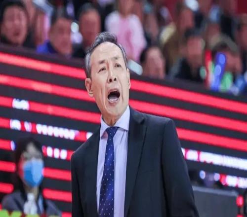 輸吉林發(fā)布會(huì)！許利民不滿(mǎn)罰球與防守，談最后一攻甩鍋趙睿！