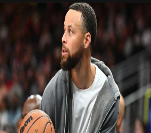 庫(kù)里推遲5v5對(duì)抗訓(xùn)練！回歸賽場(chǎng)又有變數(shù)醫(yī)療團(tuán)隊(duì)將復(fù)查評(píng)估