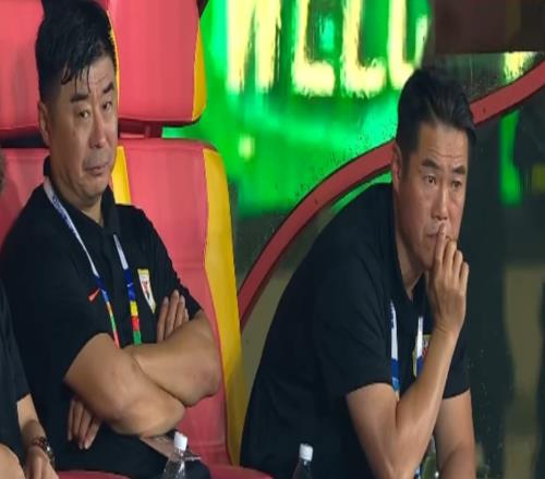 14、22！中超2大豪门爆冷，泰山队半场丢4球，申花队5轮不胜