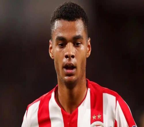 坦茲認(rèn)為，利物浦有點(diǎn)大巴黎的感覺，斯洛特學(xué)習(xí)恩里克的技術(shù)優(yōu)勢