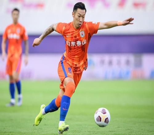 李昂和徐新離開上港后，為何都不約而同選擇去保級隊，引發(fā)熱議