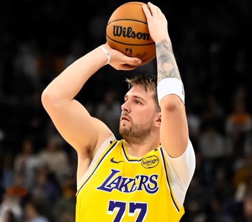 NBA三消息：希羅傷停，庫明加準備簽約，東契奇沖冠決心不變