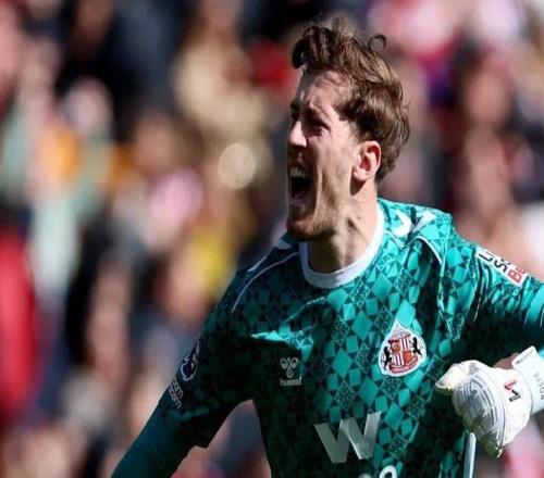 桑德蘭門將留隊兩年，是穩還是慫