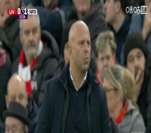 英超爆大冷，主场被倒数第二打爆，利物浦全线崩盘，防线千疮百孔