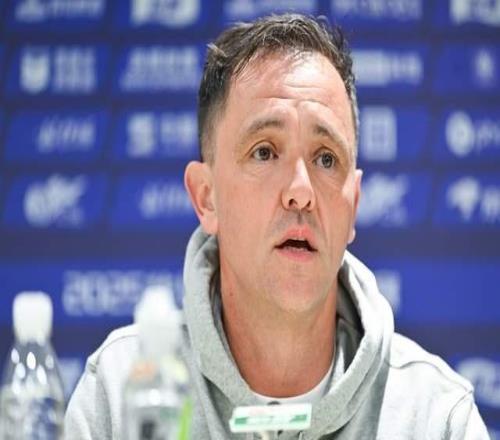 真恶心,北京国安耻辱出局主帅却夸夸其谈,徐云龙怒不可遏