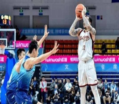 遭寧波雙殺！網(wǎng)友吵成一片，浙迷替丁偉喊冤該下課的是另外一人