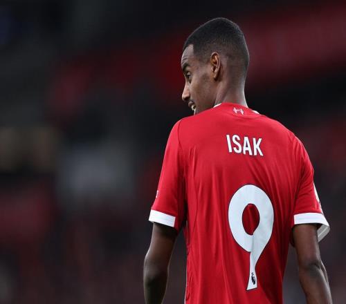 利物浦哭暈1.4億歐簽玻璃人！僅踢8場便需手術，英超+歐冠仍0球