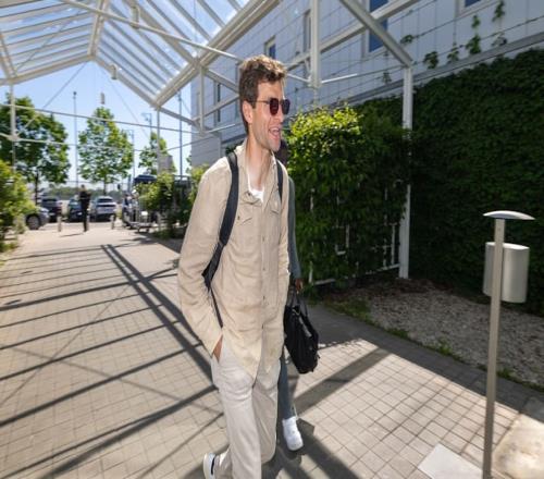 等不及了!图片报:穆勒诺伊尔凯恩带队度假,埃贝尔曾叫停旅行