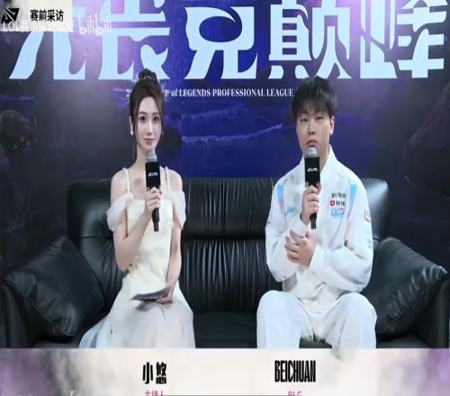 熟润未糜小幽珊珊晒照:白衣姐姐风韵犹存