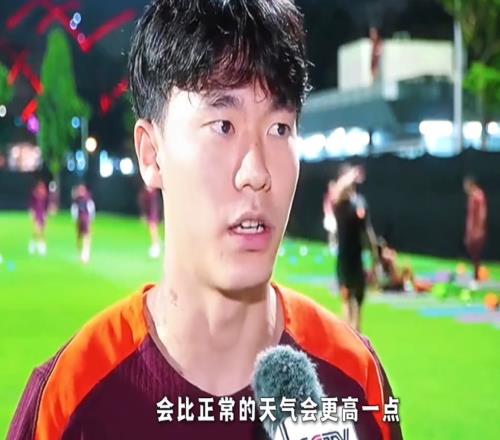胡荷韬谈印尼天气:所有队员都把空调关了,身体提前感受比赛温度