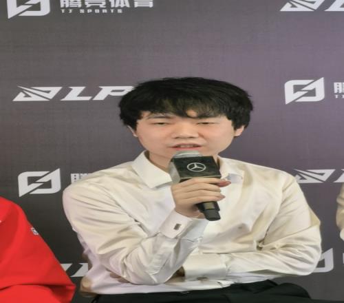 斗来斗去有意思吗WE教练大家是一个团队不会出现谁背锅的情况