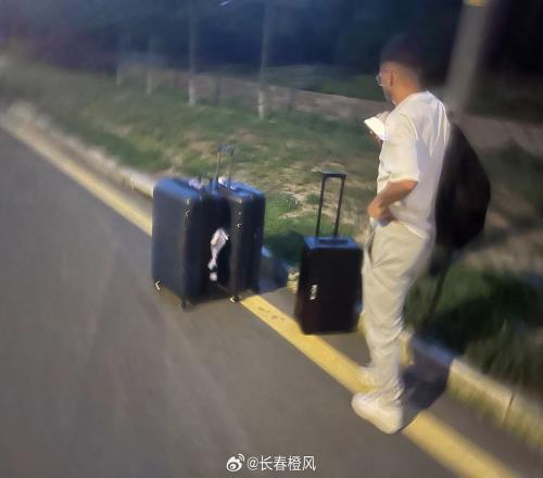 亞泰博主：法乙外援洛泰難以適應中國的環境和飲食，選擇淩晨跑路