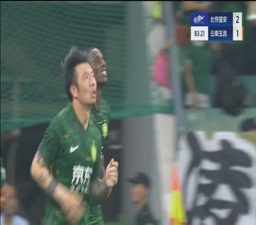 反超!张玉宁造点张稀哲操刀命中,国安第83分钟21反超玉昆