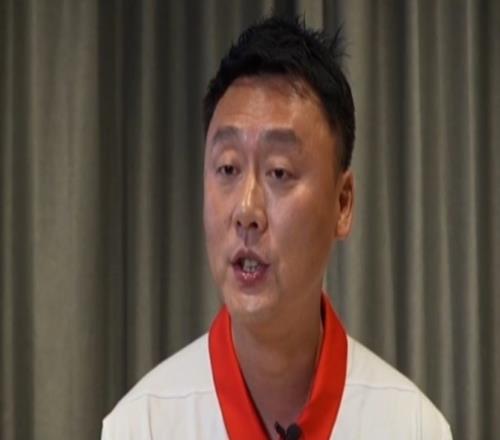 麥穗豐：曲紹斌就像考前背錯(cuò)了題他沒(méi)想到對(duì)手基本功太好了