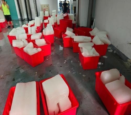 防暑！蘇媒：淮安隊、鎮江隊主場共準備105噸冰塊+70個飲水點