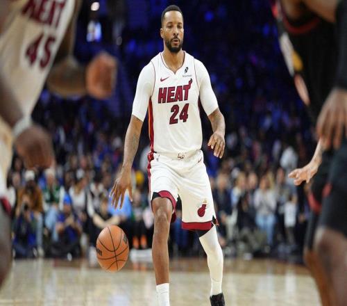 壞消息，諾曼鮑威爾因腳踝受傷缺席熱火對陣獨行俠的比賽