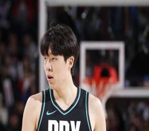 點贊！楊瀚森回歸開拓者9分5板3助1帽創(chuàng)NBA生涯多項新高