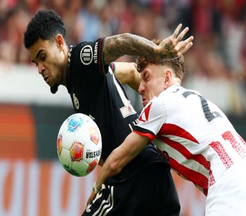 02到32！神劇情：拜仁讓二追三，補時連進2球，上演極限逆襲