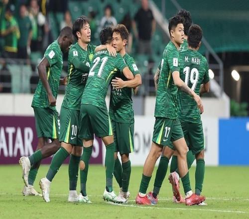 亞足聯(lián)連開2張罰單！蓉城5人染黃被罰2500，激烈沖突國安被罰