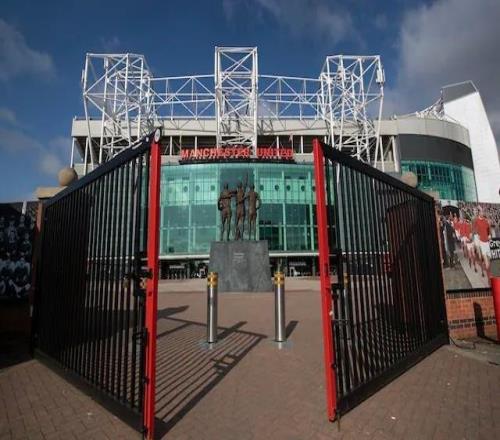 電訊報：曼聯(lián)將禁員工在社媒發(fā)布俱樂部認為應(yīng)保密的幕后內(nèi)容