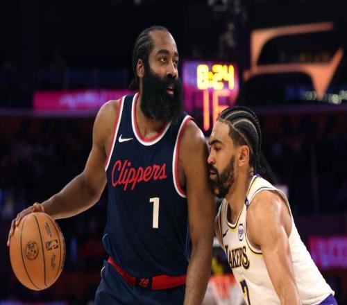 一支没有交易,一支还未补强!NBA被高估两大热门,很难进季后赛