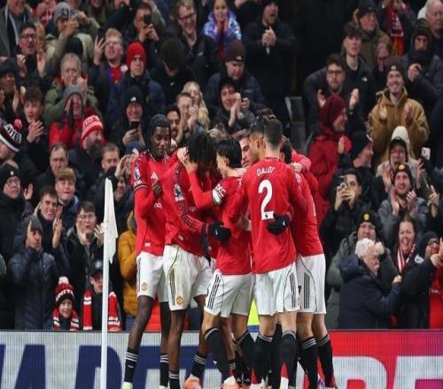 自1979年以來，曼聯(lián)在節(jié)禮日18勝3平保持不敗