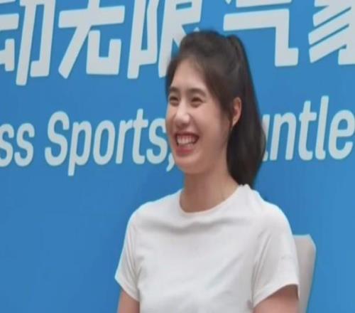 张雨霏:这次来成都想去看一下三星堆,但能不能先替我保密?