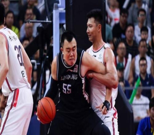 媒体人:韩德君和任骏飞打完今年全运会后将会宣布退役