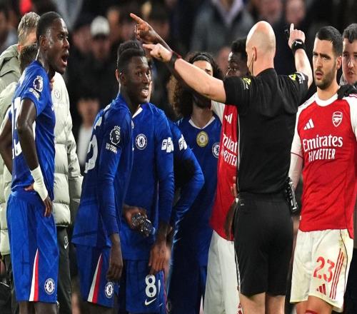 自2010年8月以來，阿森納首次英超上半場多打一人后未能取勝