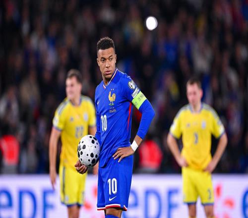 法媒：法國(guó)隊(duì)內(nèi)有人質(zhì)疑姆巴佩傷情，稱這是“外交性受傷”